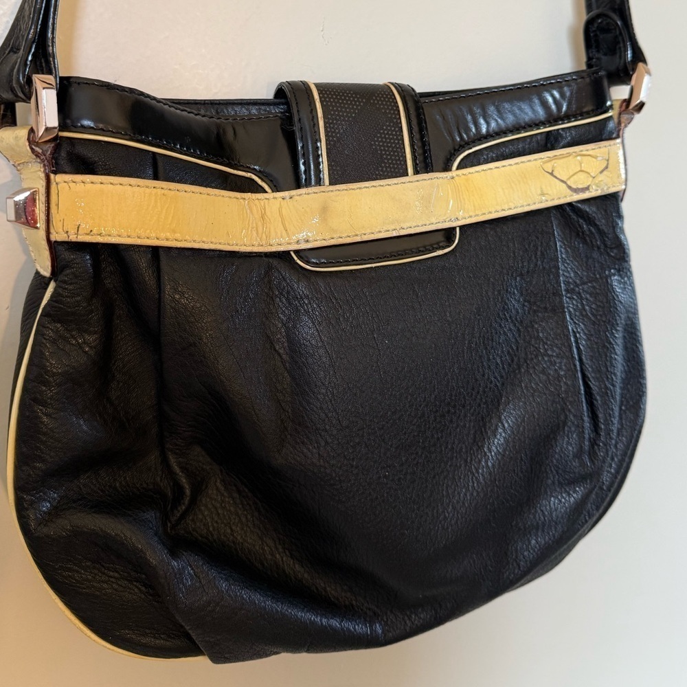 Rare L.A.M.B. by Gwen Stefani Leather Crossbody Purse - Picture 8 of 16